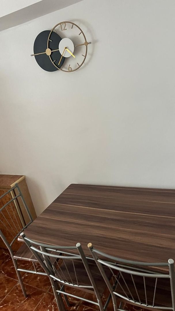 De inchiriat apartament cu 2 camere, etaj 1, zona Neacsu, 400 euro - Poză 4