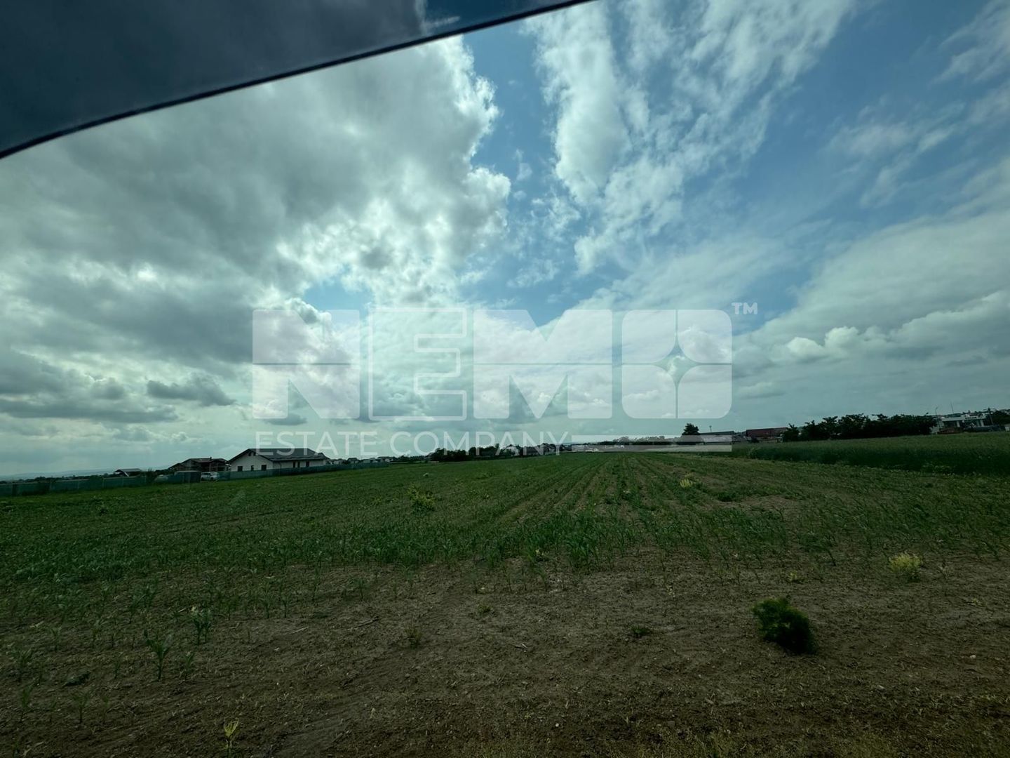 Vând Teren Intravilan 18.500Mp|  Dumbrăveni/SuceavaI 6000 EuroAr - Poză 3