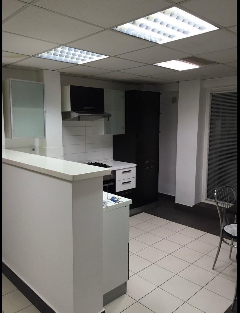 Apartament 2 camere decomandat, 60 mp, bloc 1990 - Poză 17