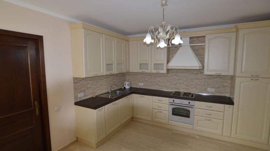 CASA 16 CAMERE FOSTA AMBASADA -CALEA VICTORIEI -6 LOCURI DE PARCARE - Poză 8