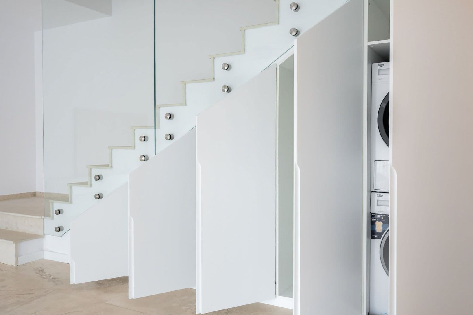 Vila Exclusivă în Complexul de Prestigiu, Zona Popasului - Matei Millo - Poză 21