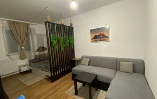 Garsoniera renovata, etaj intermediar,  Sibiu