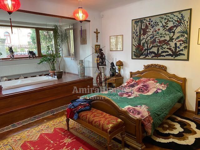 Apartament 3 camere de 98 mp cu curte de 150 mp, Andrei Muresanu - Poză 2