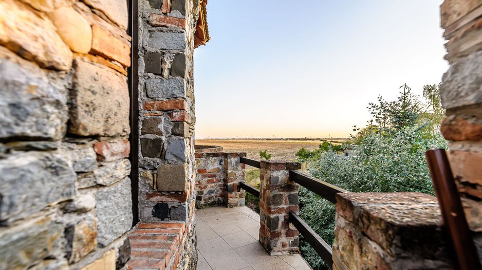 Refugiul Medieval în mijlocul Naturii. Deschide poarta către trecut! - Poză 3