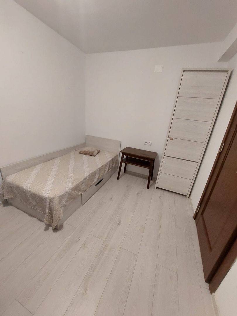 Apartament cu 3 cameră de închiriat – Zona Centrală, Oradea - Poză 4