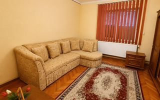 Casă individuală, teren generos de 1.348mp, poziție centrală, Giarmata - Poză 5