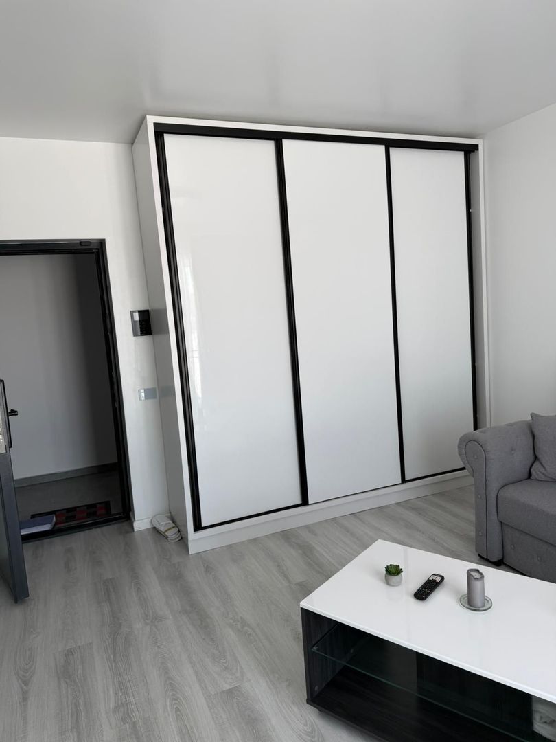 GARSONIERA MIRAL RESIDENCE, BUCATARIE INCHISA, PARCARE, COMISION 0% - Poză 2