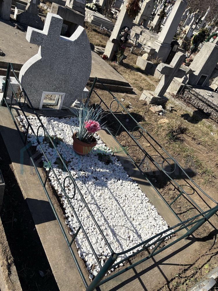Loc de veci în Cimitirul Eternitatea, Iași - Poziție excelentă - Poză 3