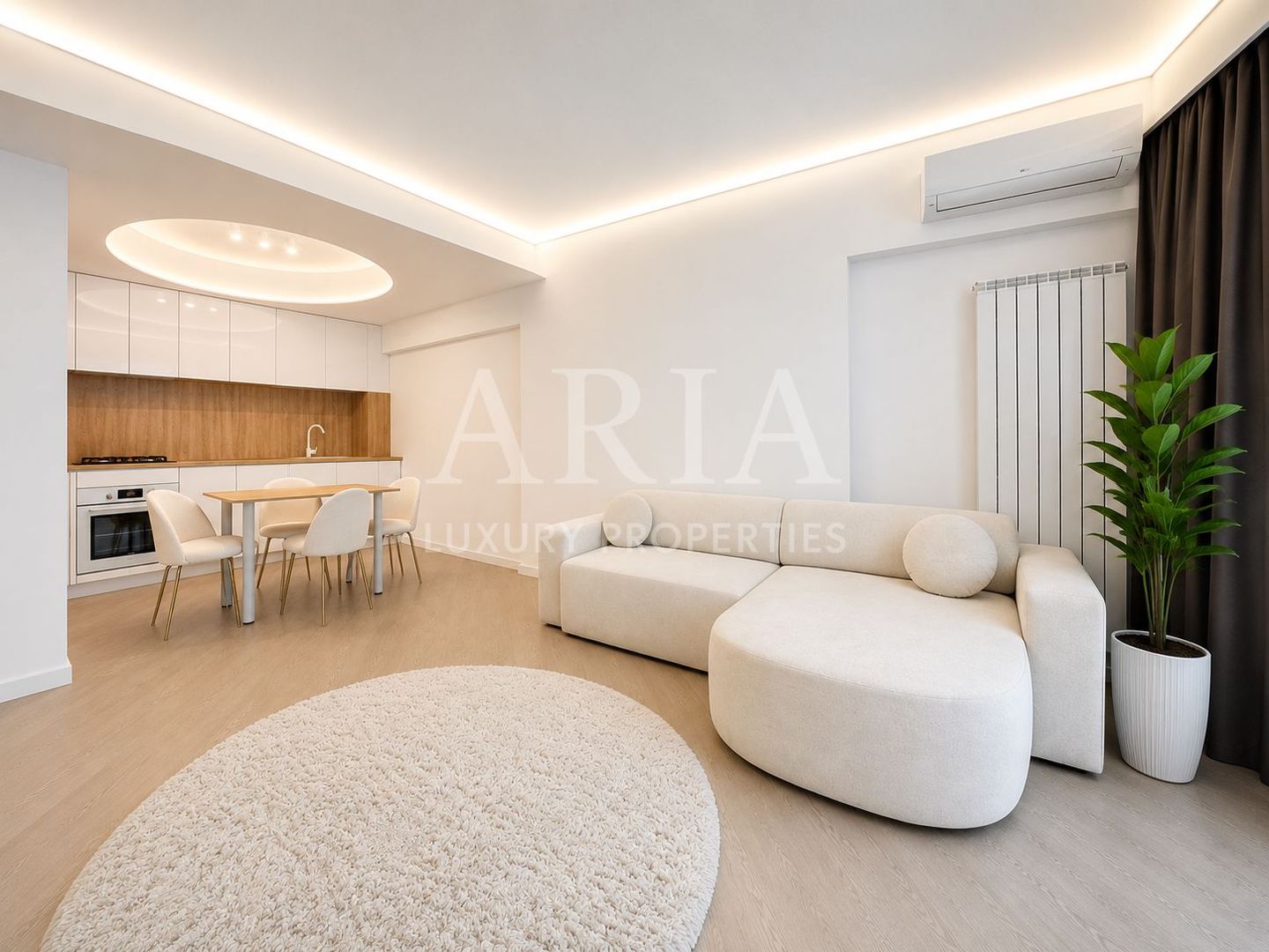 Cortina North | Design Apartment/POOL/SPA/GYM - Poză 2