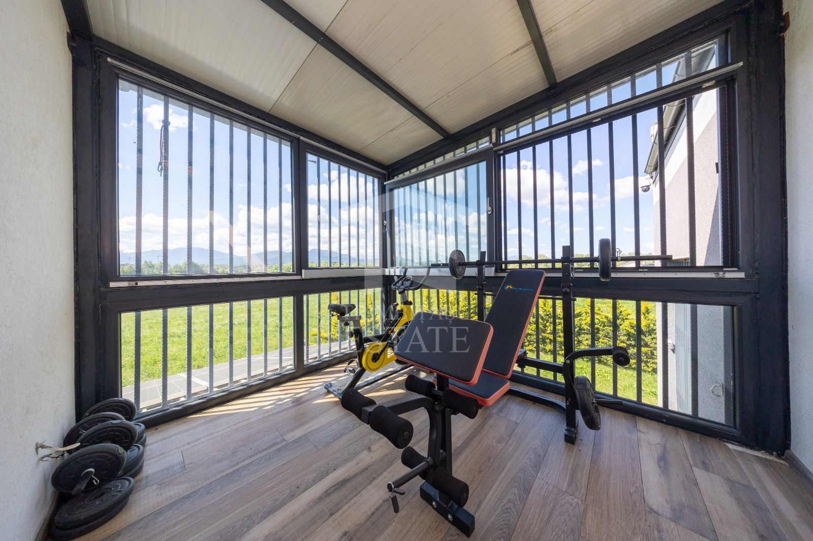 Sanpetru ,Subcetate-Casa 4 camere,3 bai+480 mp teren - Poză 36