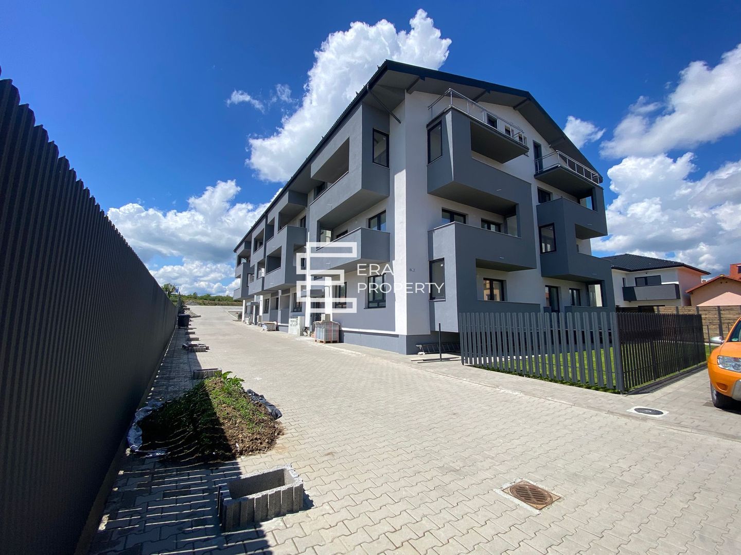 𝐒𝐖𝐄𝐄𝐓 𝐇𝐎𝐌𝐄 𝐑𝐄𝐒𝐈𝐃𝐄𝐍𝐂𝐄 - Poză 1