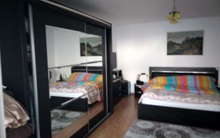 Casă / Vilă cu 2 camere de vânzare în zona Ultracentral - Poză 4