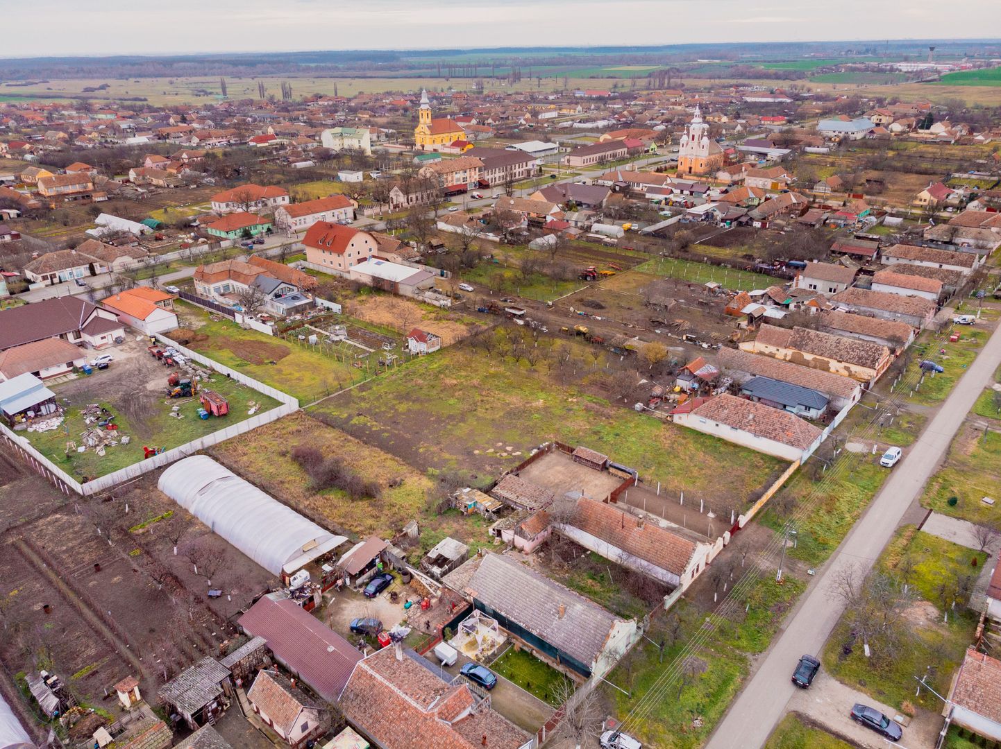 Casă bătrânească cu teren în Felnac - Poză 10