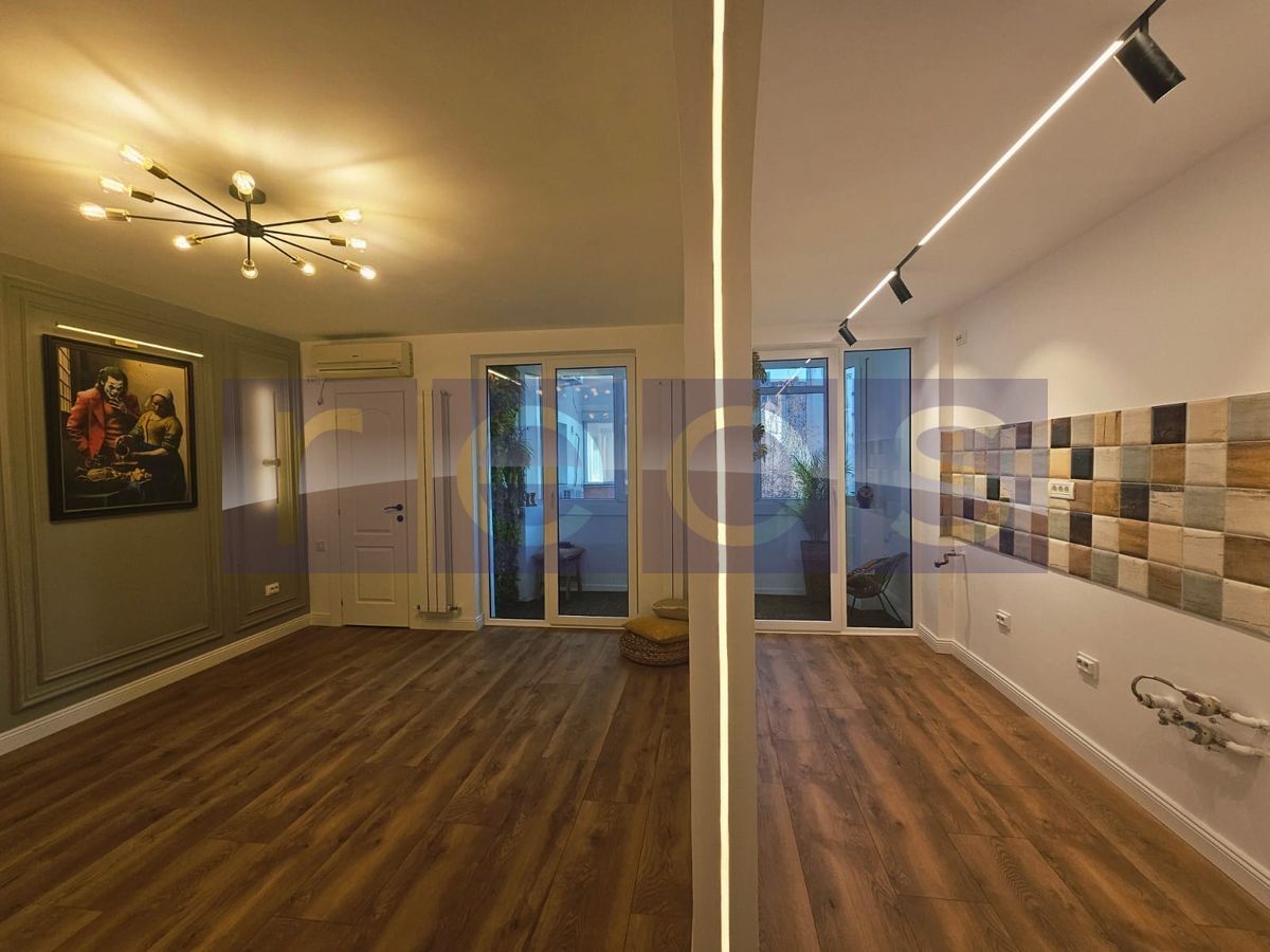 APARTAMENT 2 CAMERE 42MP PIATA AMZEI VICTORIEI ROMANA RENOVAT COMPLET FARA RISK - Poză 1