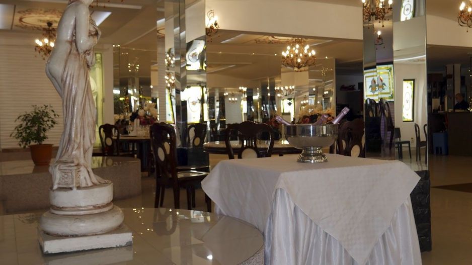 OPORTUNITATE UNICĂ | DE VANZARE AFACERE PROFITABILĂ | LÂNGĂ OPERA NAȚIONALĂ - Poză 3