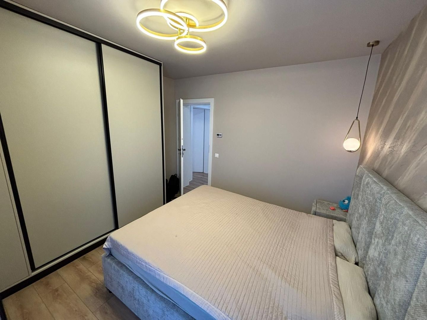 Penthouse 3 camere PREMIUM cu terasa 60mp in Selimbar, zona Brana - Poză 7