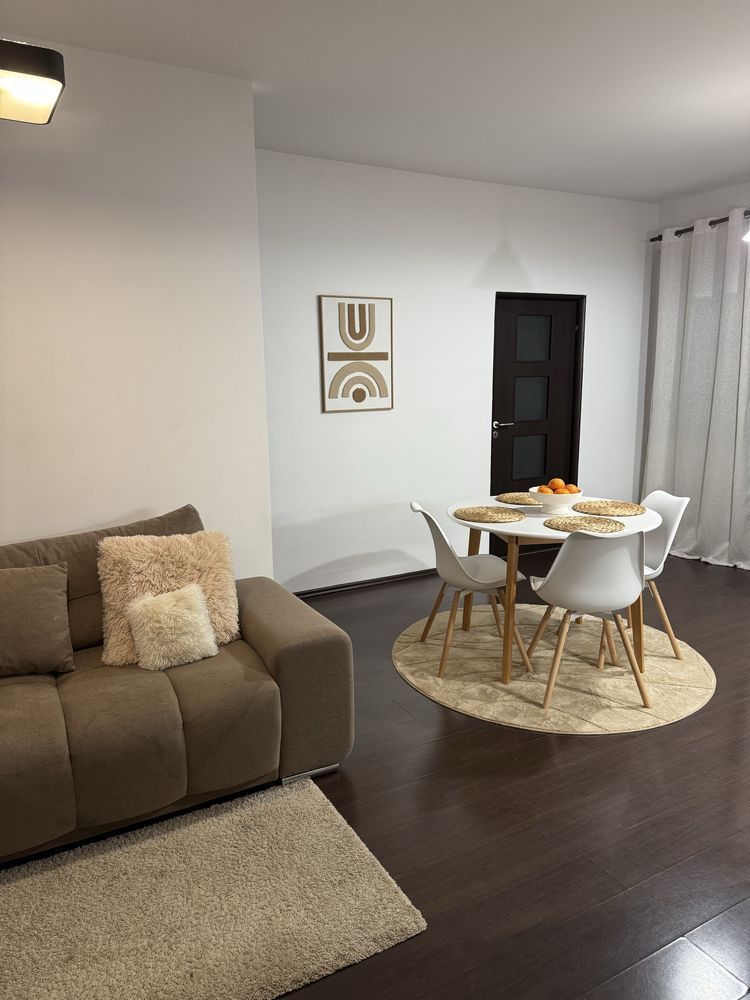 Apartament 2 CAMERE de vanzare - Poză 3