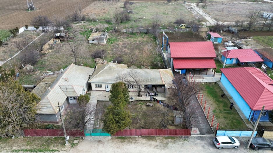 Casa batraneasca de vanzare cu 1235 mp teren in Corbu - Poză 8