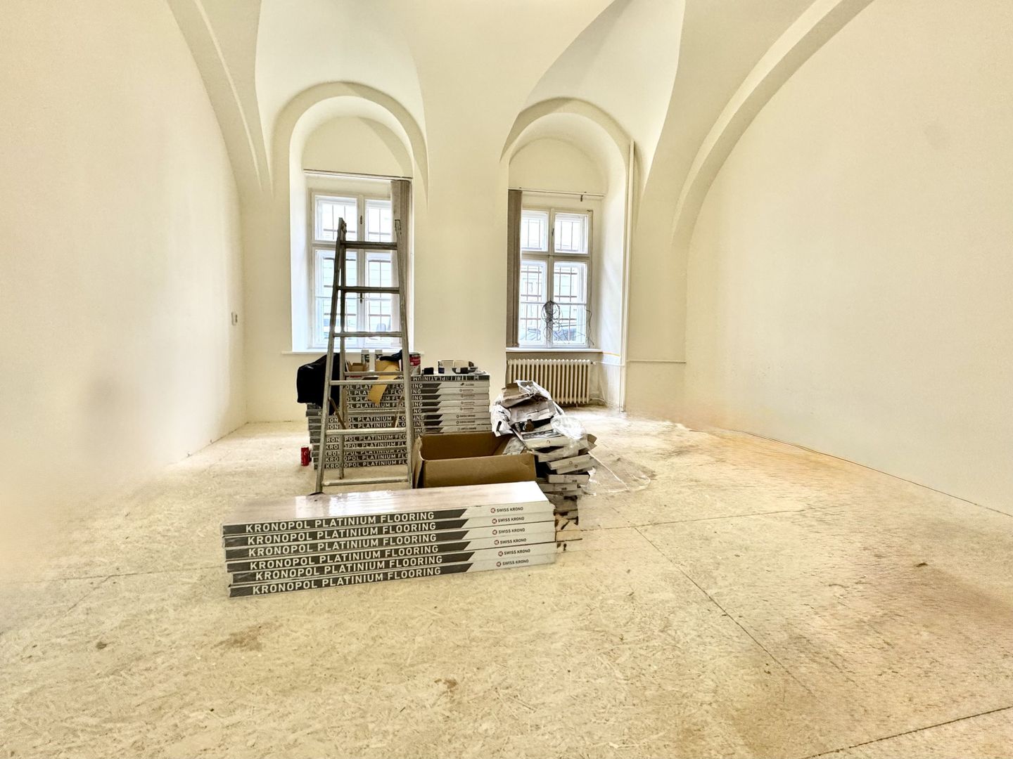 Birou renovat situat in Piata Unirii - Tribunal - Poză 4