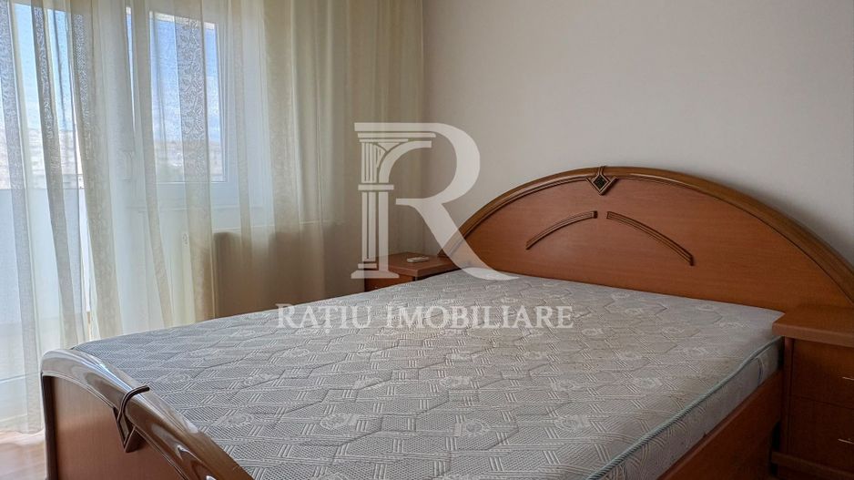 Apartament cu 3 camere | Rogerius | Oradea - Poză 3