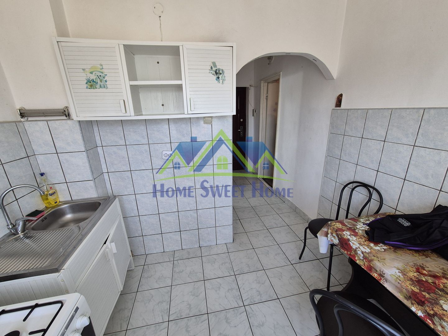 Inchiriez Gars., zona Profi(langa K3), in B1, et 3, balcon, din 3 Oct. - Poză 3