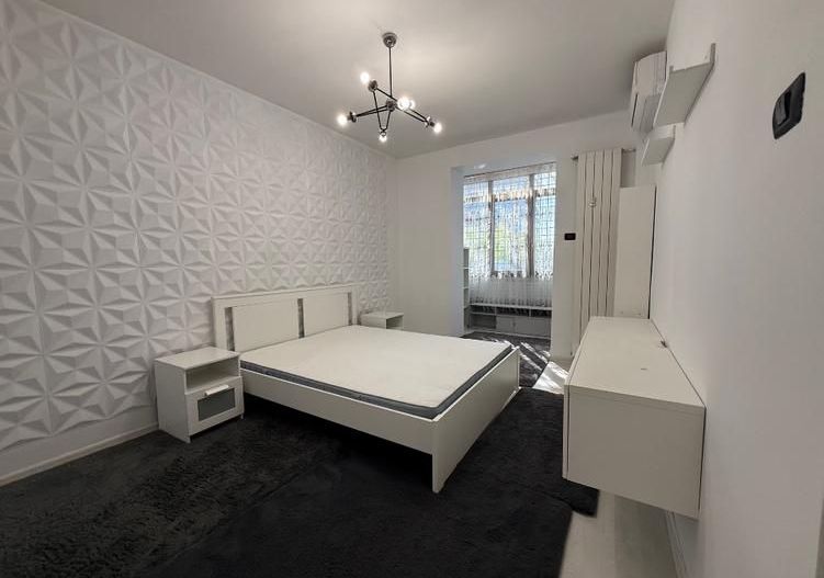 DE INCHIRIAT | APARTAMENT 3 CAMERE | FLOREASCA - Poză 2