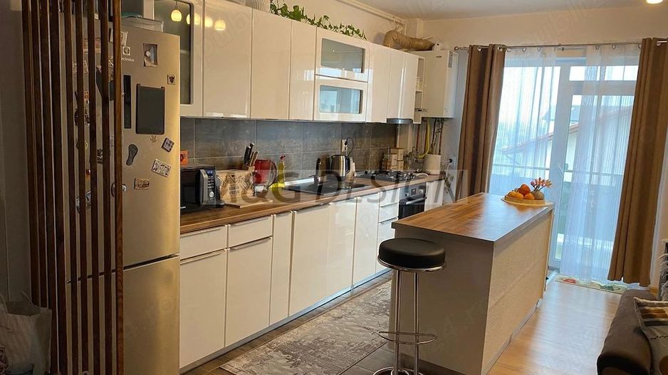 Apartament cu 3 camere Giroc - Poză 4