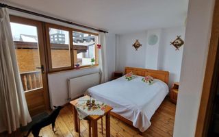 Pensiune *Moieciu de Jos* //759mp - Poză 9