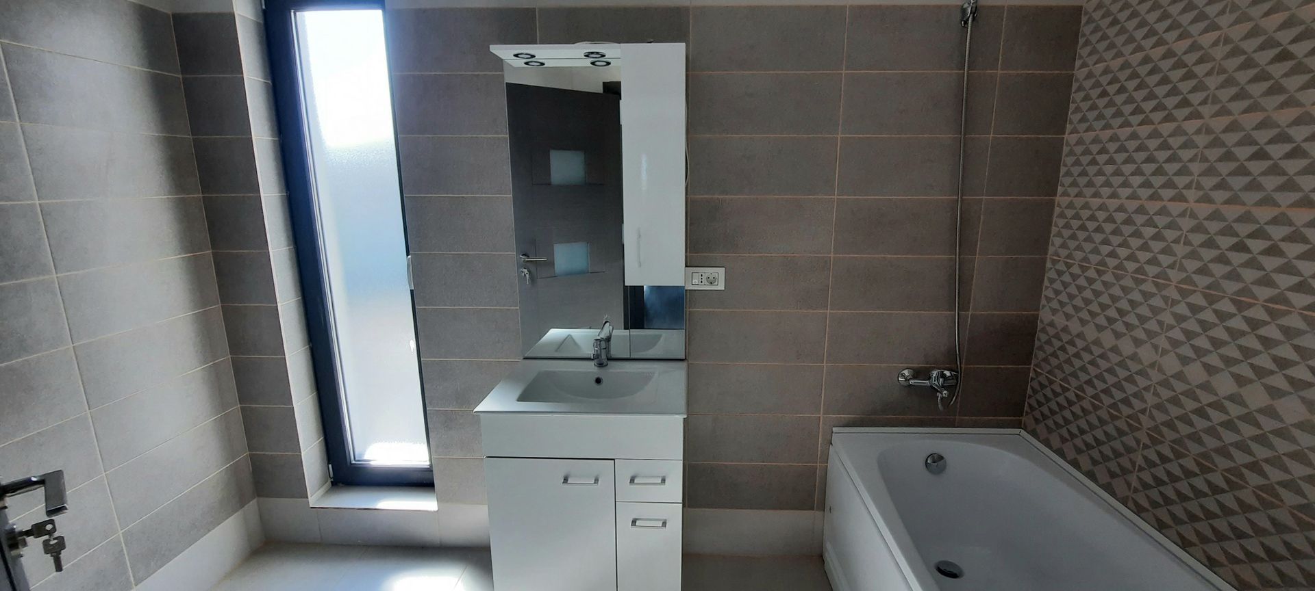 Duplex disponibil in zona IKEA - Poză 8
