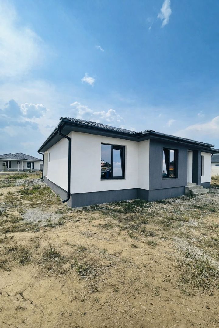 Casă parter semifinisatǎ Sântandrei – 500 mp teren - Poză 1