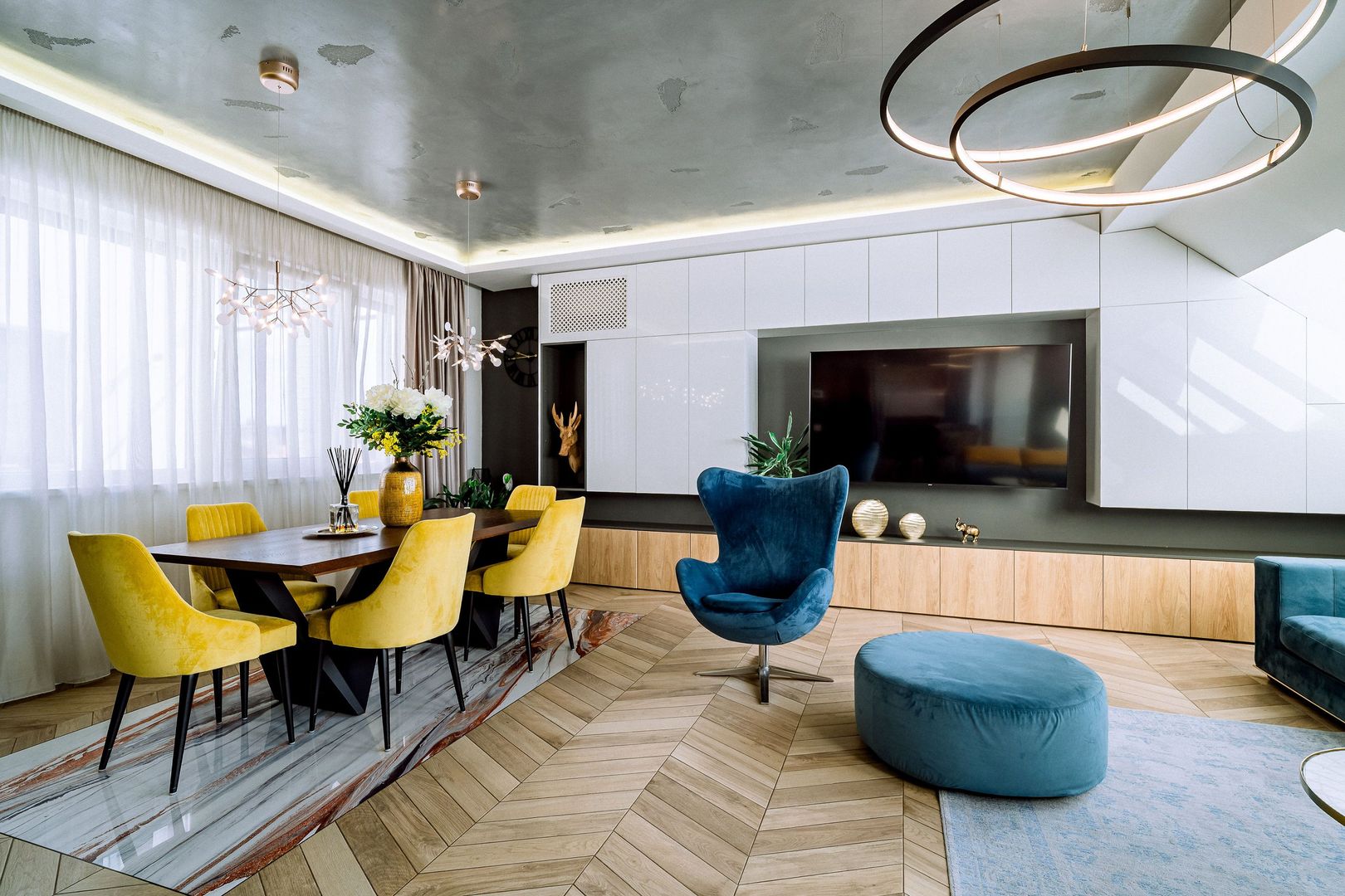 Penthouse 4 camere, ultracentral, Oradea. 800 000 E + TVA. Comision 0 - Poză 12