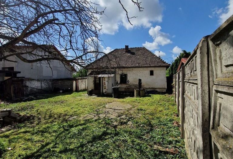 BRASADAS vinde casa cu teren 5 Ari zona Closca. - Poză 3