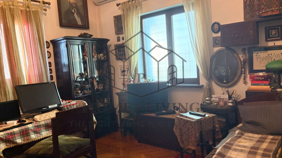 APARTAMENT PARTER + DEMISOL LA VÂNZARE ÎN ZONA VICTORIEI - Poză 5
