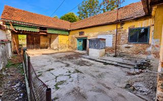 Casă de vânzare în Slatina-Nera. Un refugiu aproape de natură. - Poză 8