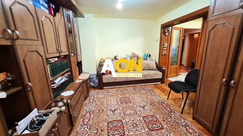 Apartament 3 Camere, 75 mp, Decomandat, Zona Cetate - Poză 6