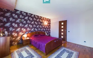 Vilă spațioasă cu 8 camere, Grădiște - Poză 41