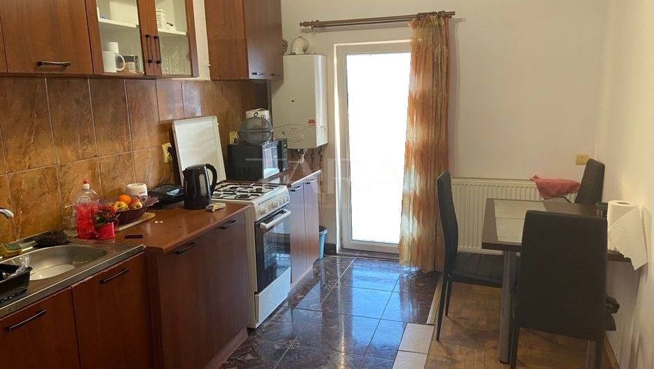 Apartament 2 camere decomandate, Florești, zona Eroilor - Poză 1