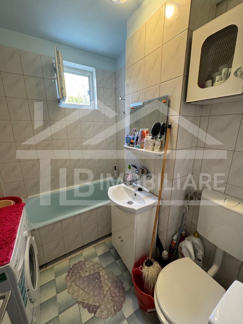 Apartament cu 3 camere, 73.1mp, decomandat, zona Centrala - Poză 14