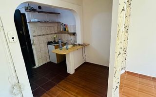 Garsoniera parter zona Blascovici, bloc izolat - Poză 3
