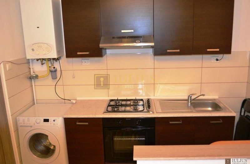 Dormitor inchis + sufragerie deschisa cu bucataria, amenajat si mobilat modern. - Poză 4