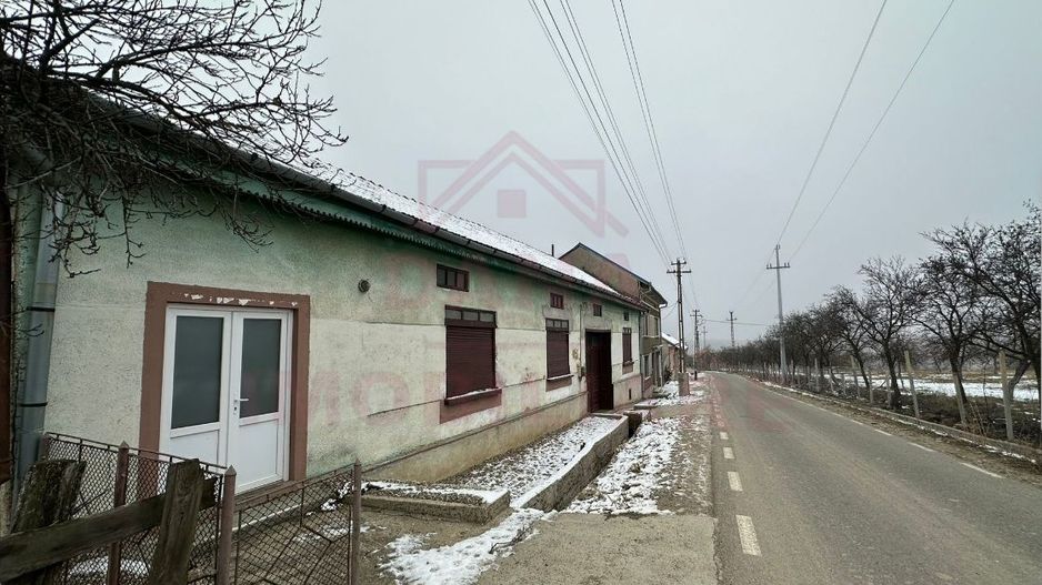 CASĂ DE VÎNZARE ÎN ILOVA\7 CAMERE, JUD.CARAȘ-SEVERIN - Poză 2