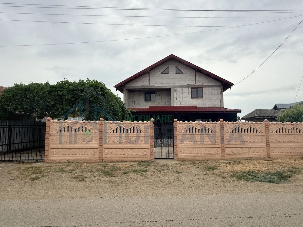 Casă de vânzare cu teren 2500 mp, P+M, Păușești, comuna Dumești, județul Iași - Poză 1
