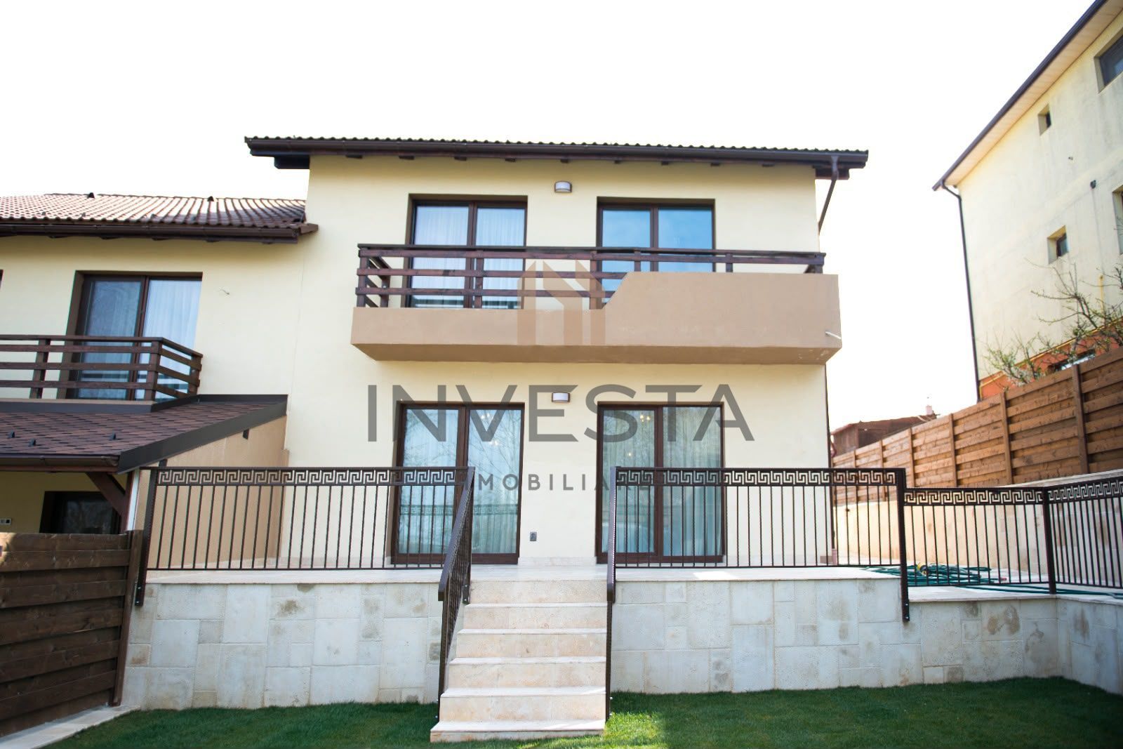 Casa cu piscina si vedere panoramica de vanzare, Gruia - Poză 26