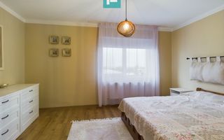 Casă in Cartierul Verde - Poză 6