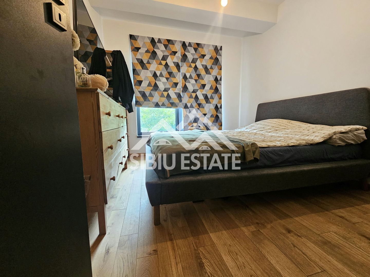Casa moderna HOME & BUSINESS - Poză 23