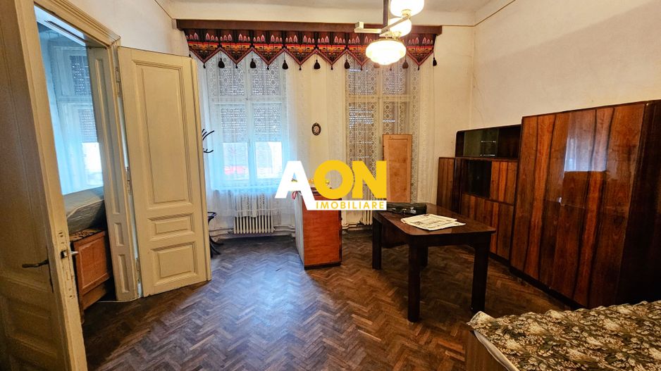 Casa 5 camere, 2 bai, 490 mp teren, Centru, pretabila pentru birouri - Poză 13
