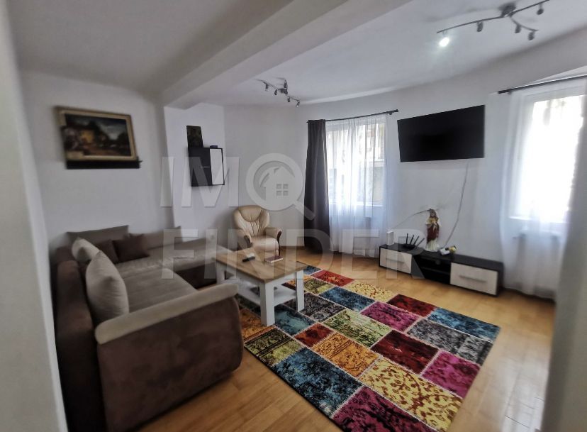 Apartament in vila cu Gradina zona Andrei Muresanu - Poză 1