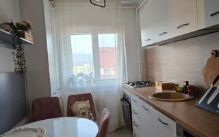 Apartament 2 camere decomandate 53 mp zona Eroilor - Poză 8