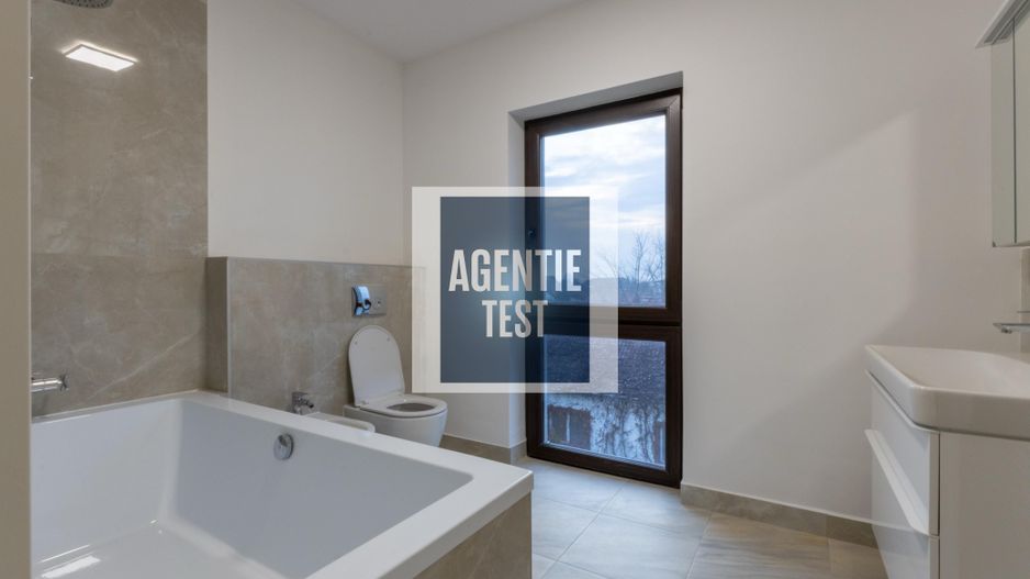 Apartament cu 4 camere de închiriat în zona Alexandru cel Bun - Poză 20