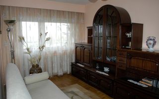 Vand apartament de 4 camere, langa podul Golescu - Poză 1
